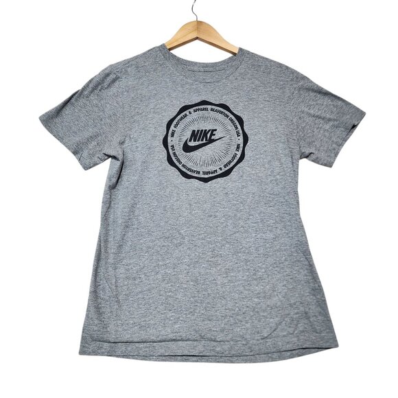 Nike‎ Gray Logo Tee Shirt Mens Size S Short Sleeve Made In Nicaragua - Picture 7 of 7